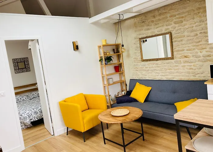 Joli F2 Avec Terrasse 150M Plage